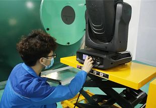 High-tech enterprise of stage lighting (4)(001)